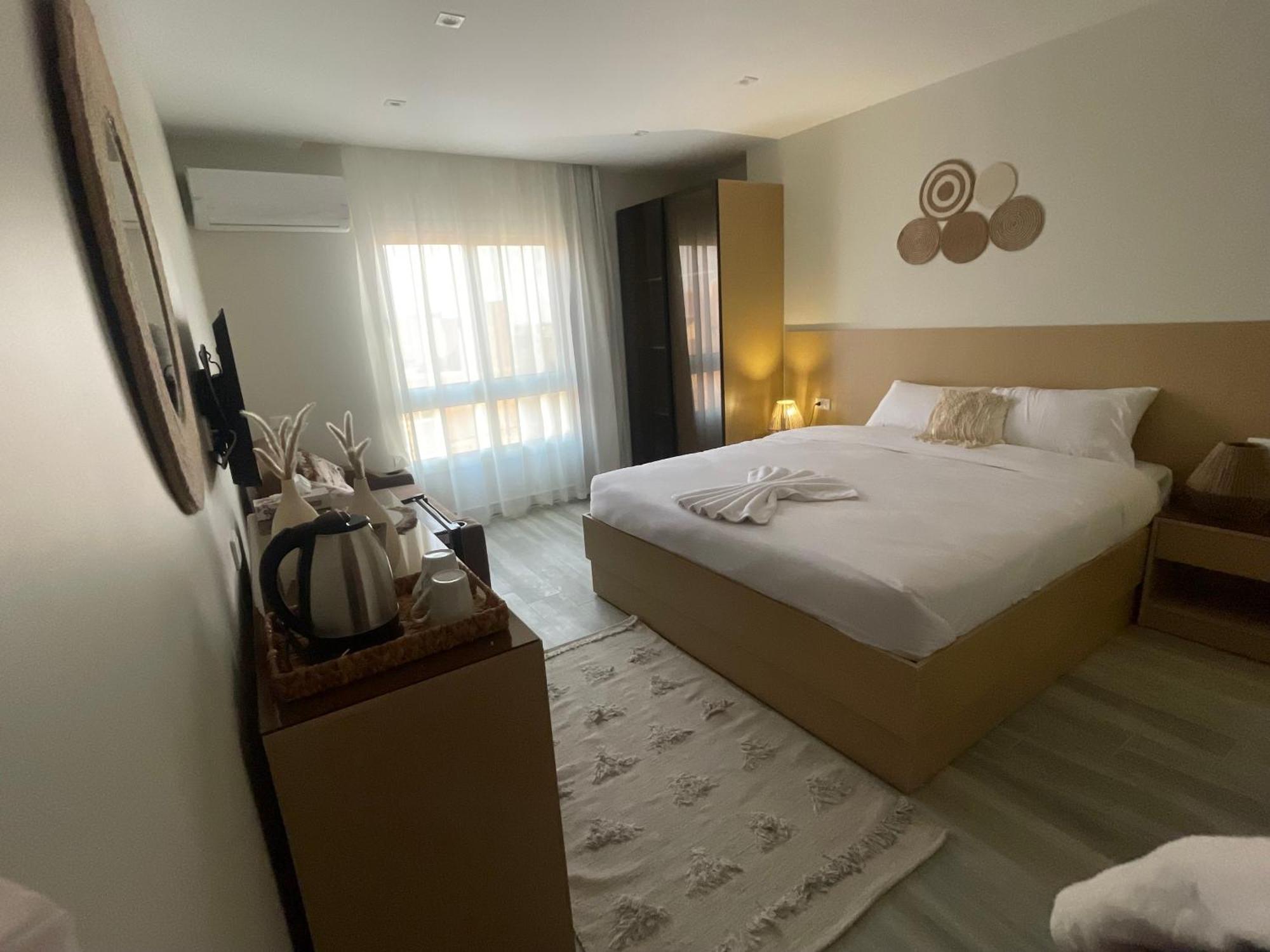 Diyar Pyramids Inn Kafrat al Jabal Ngoại thất bức ảnh