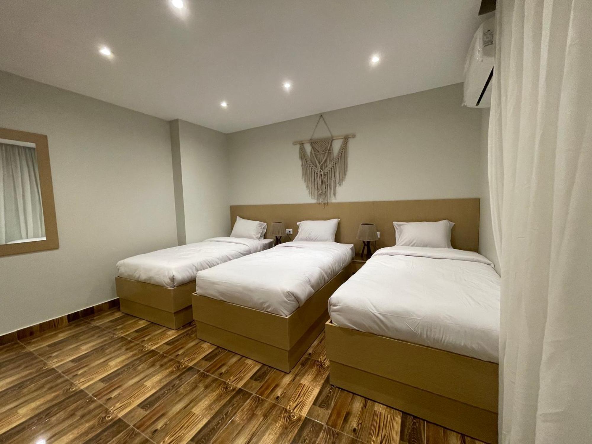 Diyar Pyramids Inn Kafrat al Jabal Ngoại thất bức ảnh